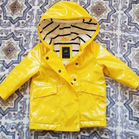 baby yellow coat